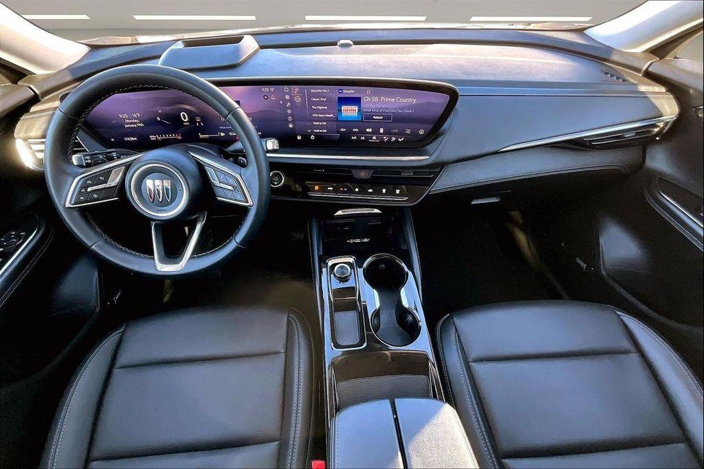 used 2025 Buick Envision car, priced at $28,500