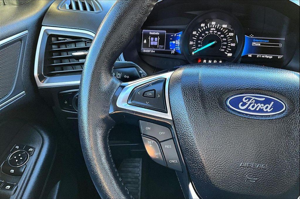 used 2023 Ford Edge car, priced at $22,900