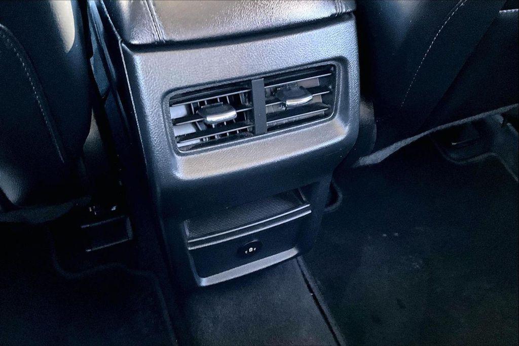 used 2023 Ford Edge car, priced at $22,900