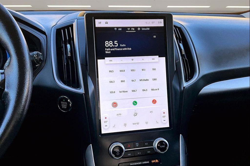 used 2023 Ford Edge car, priced at $22,900