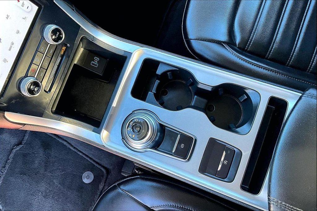 used 2023 Ford Edge car, priced at $22,900