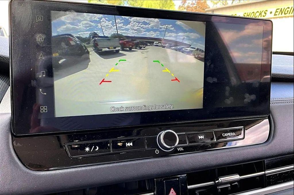 used 2025 Mitsubishi Outlander car, priced at $24,900