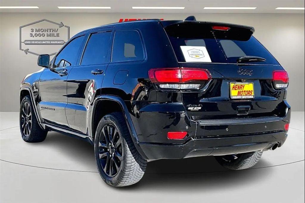 used 2021 Jeep Grand Cherokee car, priced at $18,900