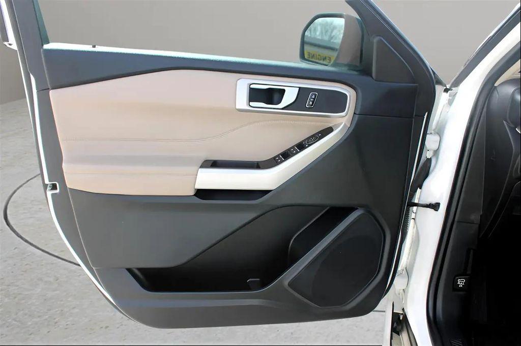 used 2023 Ford Explorer car, priced at $30,900