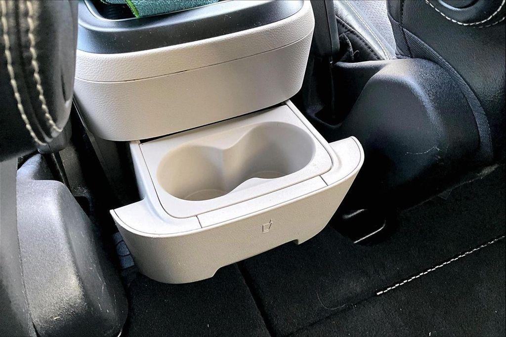 used 2024 Chrysler Pacifica car, priced at $28,300