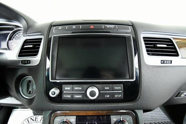 used 2016 Volkswagen Touareg car, priced at $11,492