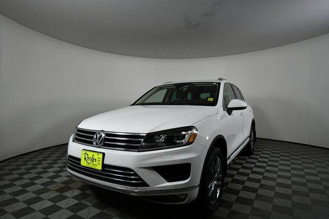 used 2016 Volkswagen Touareg car, priced at $10,892
