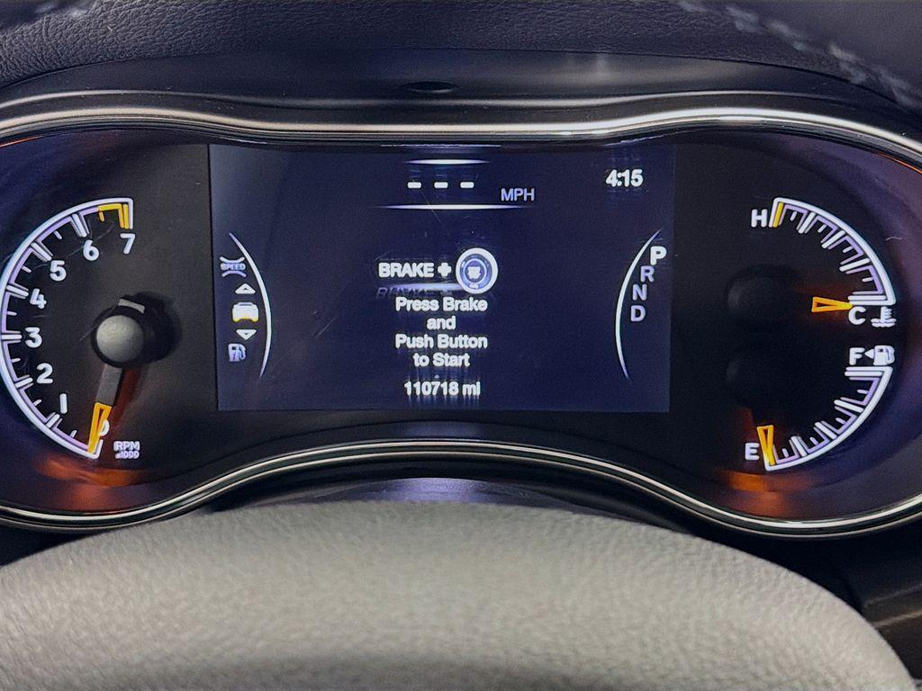 used 2017 Jeep Grand Cherokee car, priced at $15,389