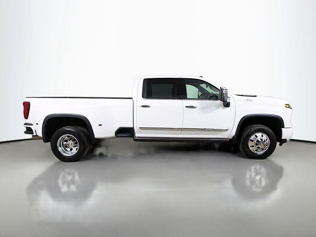 used 2026 Chevrolet Silverado 3500 car, priced at $85,389