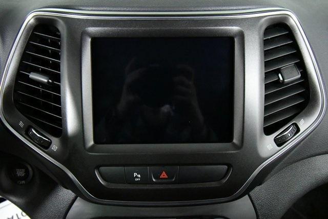 used 2020 Jeep Cherokee car, priced at $19,990