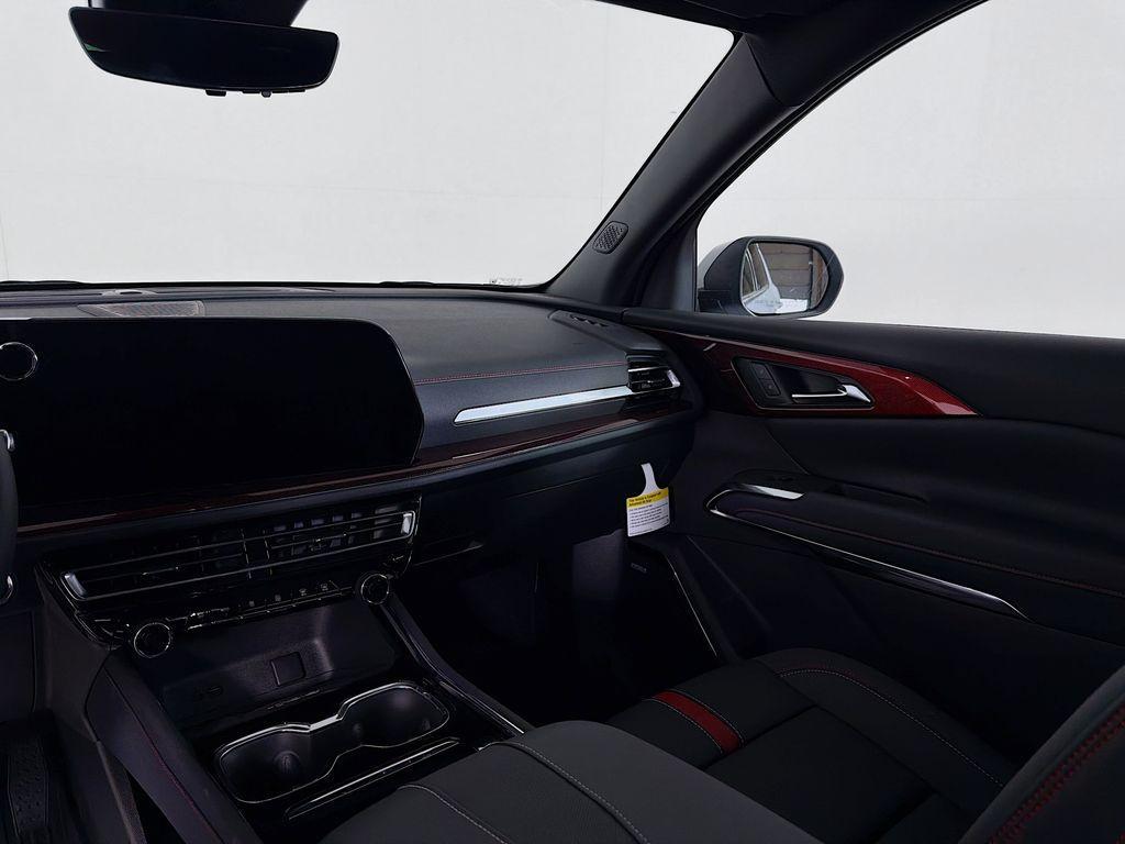 new 2026 Chevrolet Traverse car, priced at $58,313
