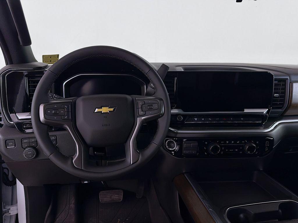 new 2026 Chevrolet Silverado 3500 car, priced at $89,387