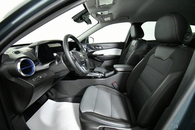 used 2025 Chevrolet Trax car, priced at $23,990