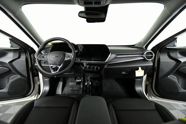 new 2026 Chevrolet Trax car, priced at $26,660