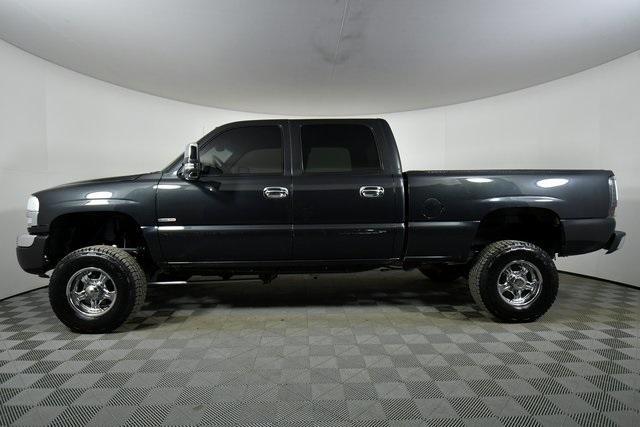 used 2003 GMC Sierra 2500 car, priced at $15,990