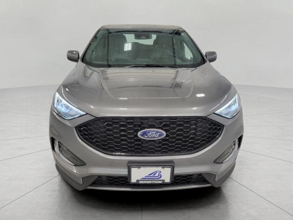 used 2023 Ford Edge car, priced at $29,940