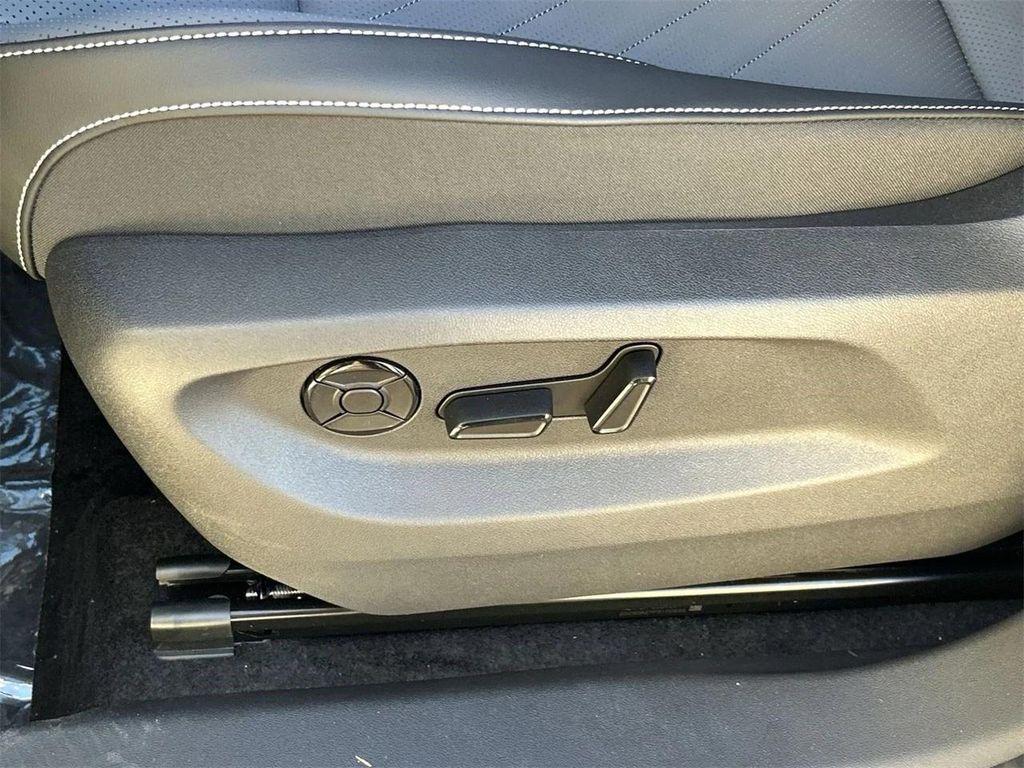 new 2026 Volkswagen Tiguan car, priced at $38,757