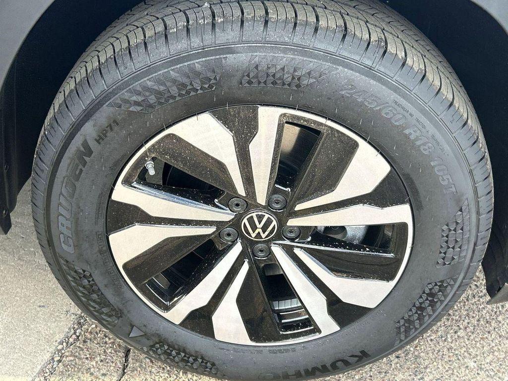 new 2026 Volkswagen Atlas car, priced at $36,455