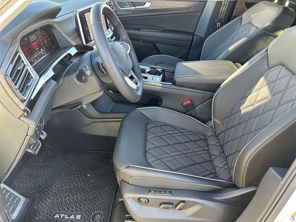 new 2026 Volkswagen Atlas car, priced at $55,503