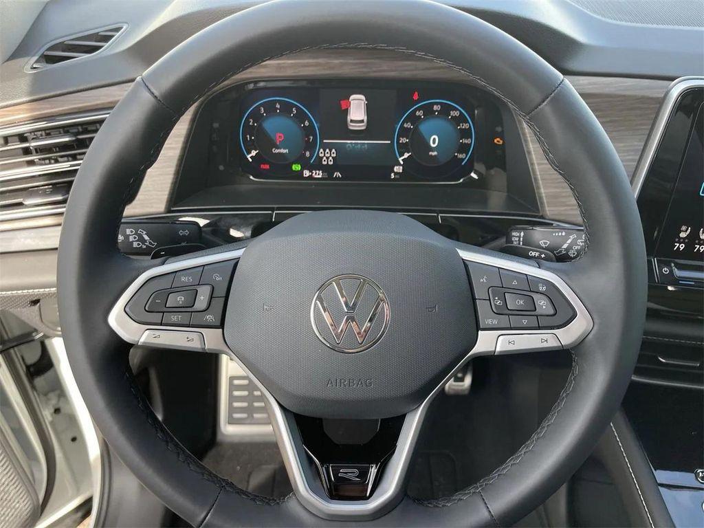 new 2026 Volkswagen Atlas car, priced at $52,905