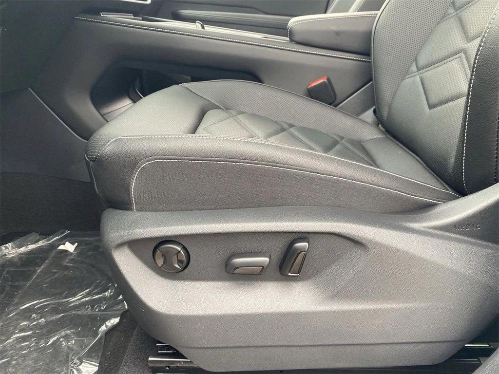 new 2026 Volkswagen Atlas car, priced at $41,410