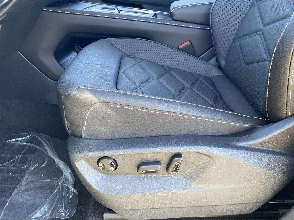 new 2026 Volkswagen Atlas car, priced at $38,955