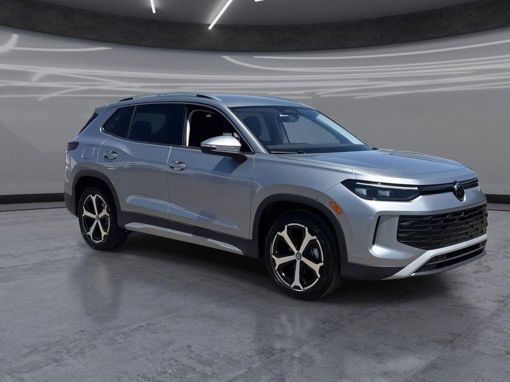 new 2026 Volkswagen Tiguan car, priced at $31,084