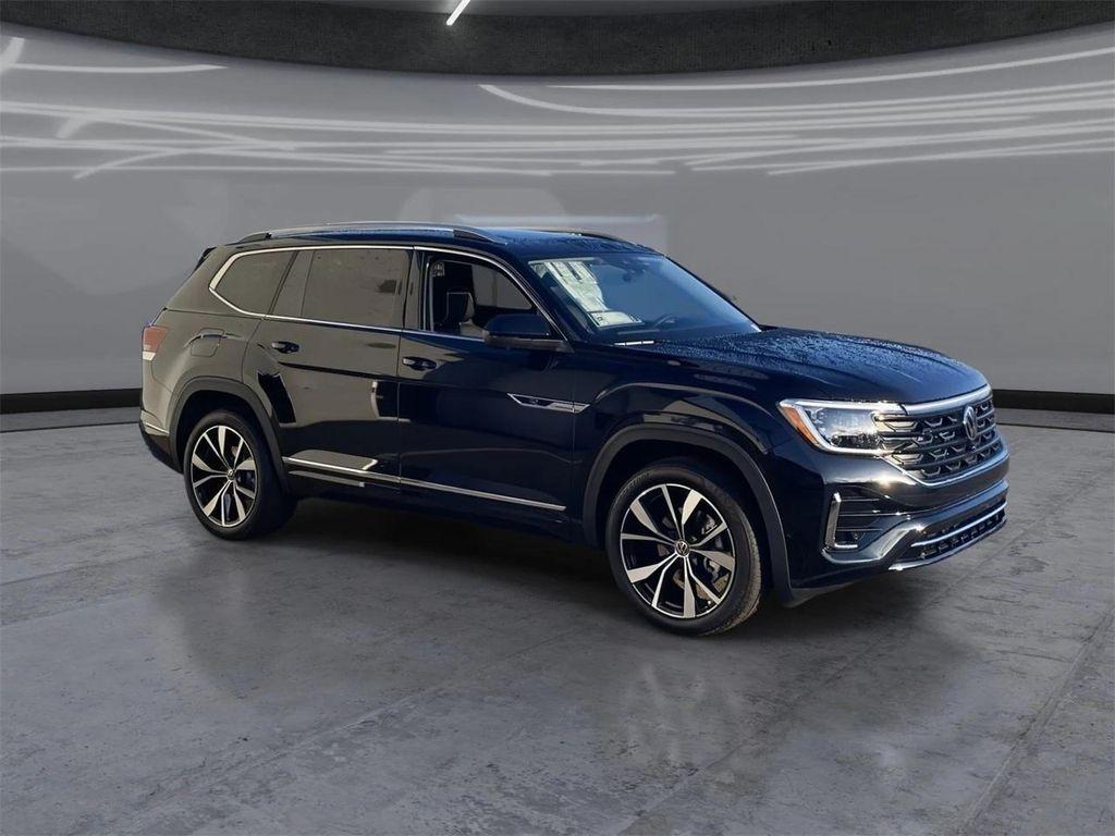 new 2026 Volkswagen Atlas car, priced at $52,285