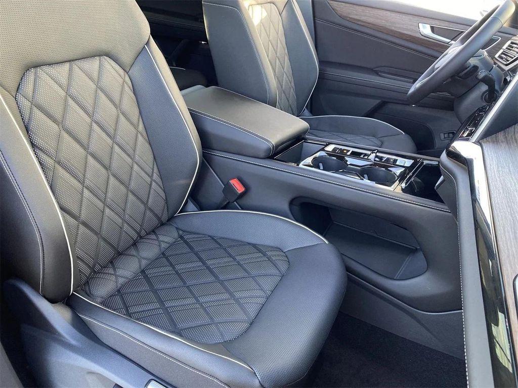 new 2026 Volkswagen Atlas car, priced at $52,285