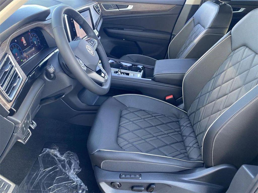 new 2026 Volkswagen Atlas car, priced at $52,285