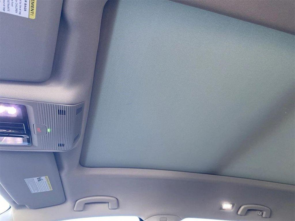 new 2026 Volkswagen Atlas car, priced at $52,285