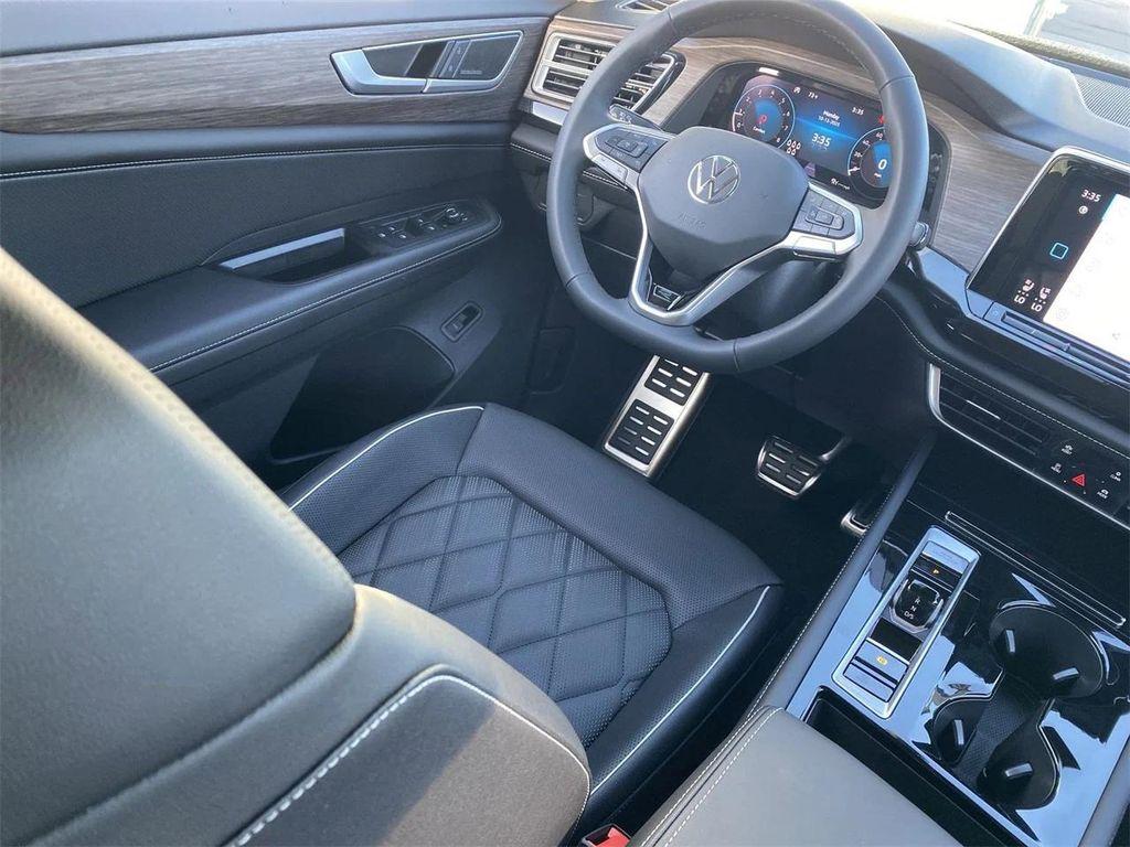 new 2026 Volkswagen Atlas car, priced at $52,285