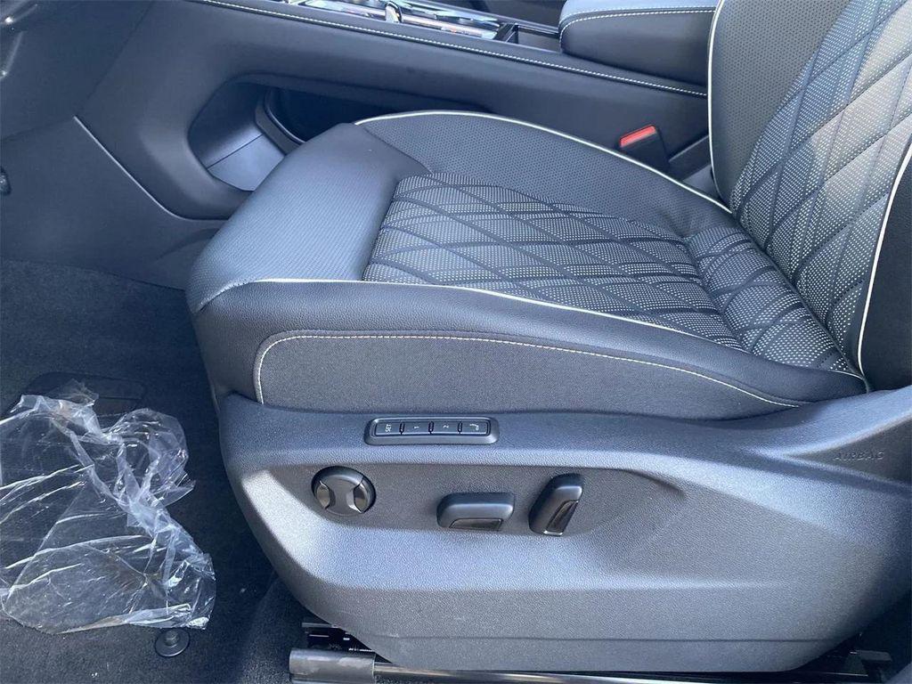 new 2026 Volkswagen Atlas car, priced at $52,285