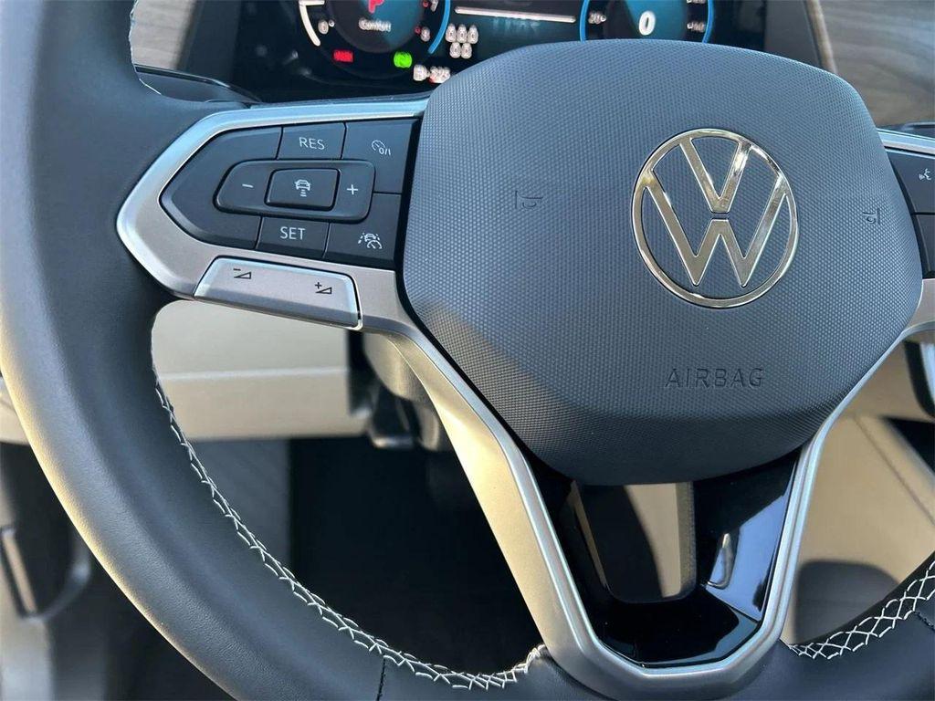 new 2026 Volkswagen Atlas car, priced at $38,022