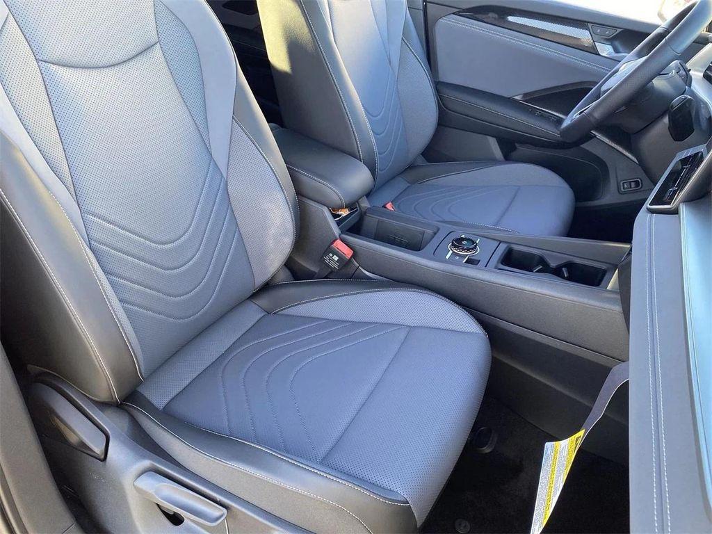 new 2026 Volkswagen Tiguan car, priced at $38,302