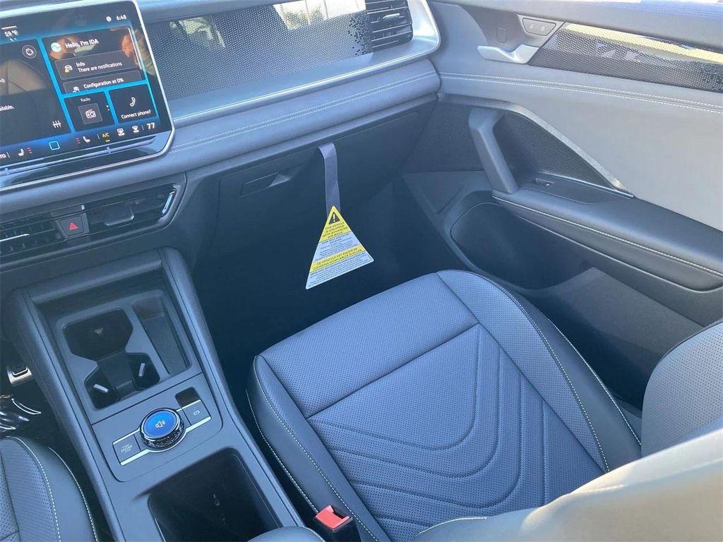 new 2026 Volkswagen Tiguan car, priced at $38,302