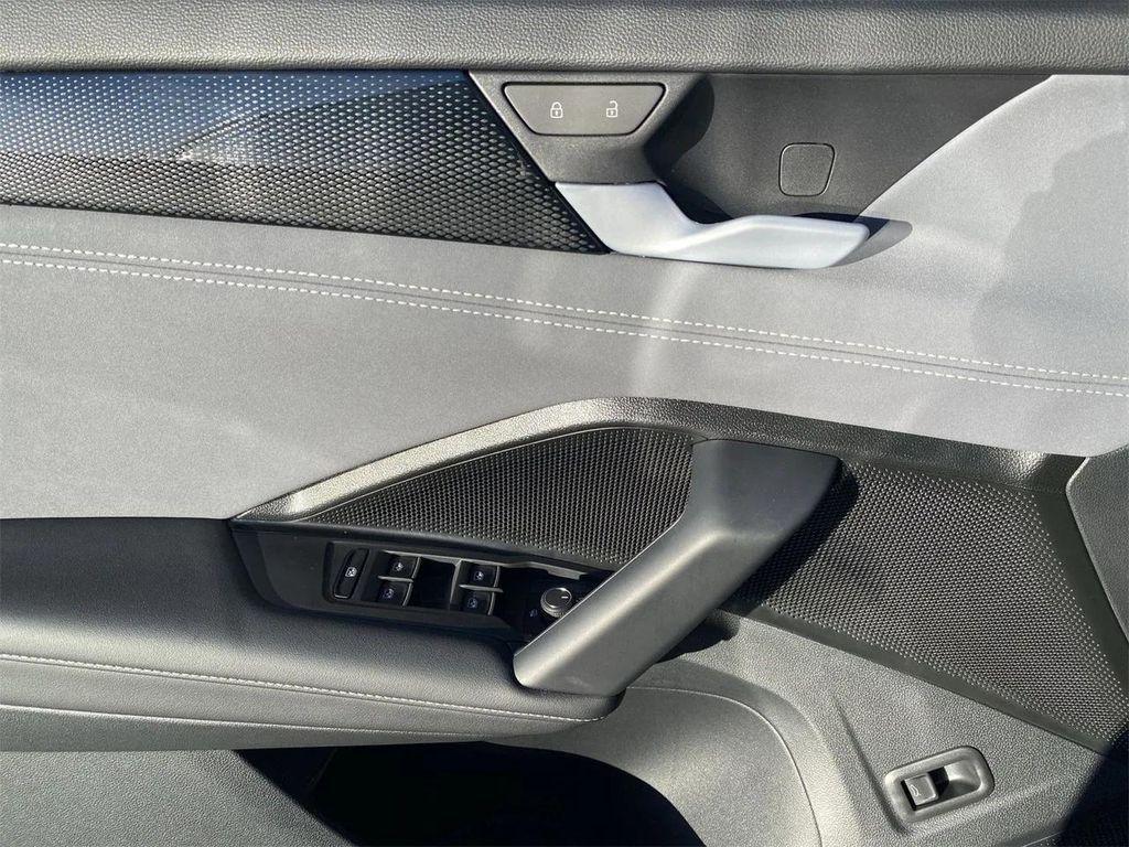 new 2026 Volkswagen Tiguan car, priced at $38,302