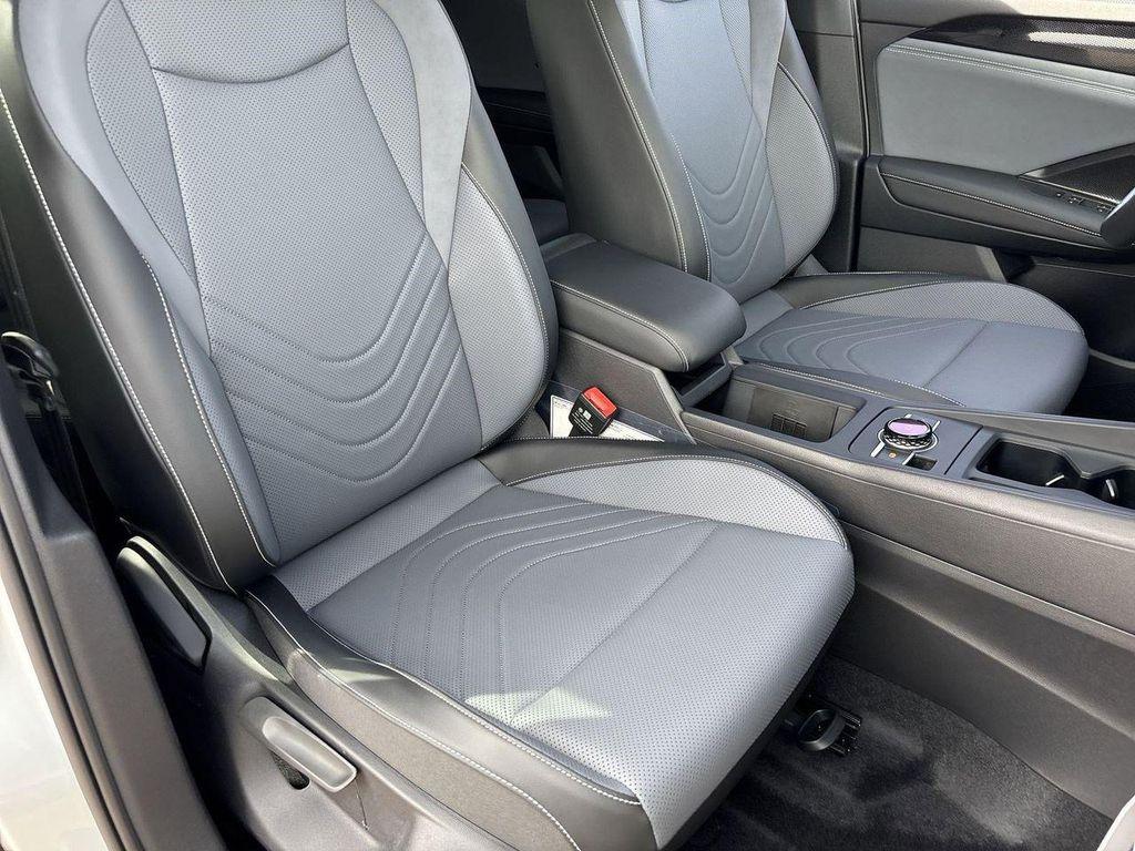 new 2026 Volkswagen Tiguan car, priced at $35,497