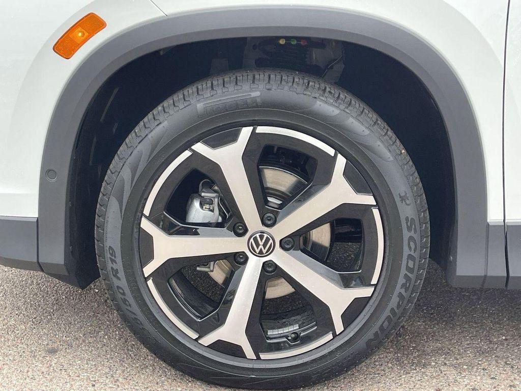 new 2026 Volkswagen Tiguan car, priced at $34,366