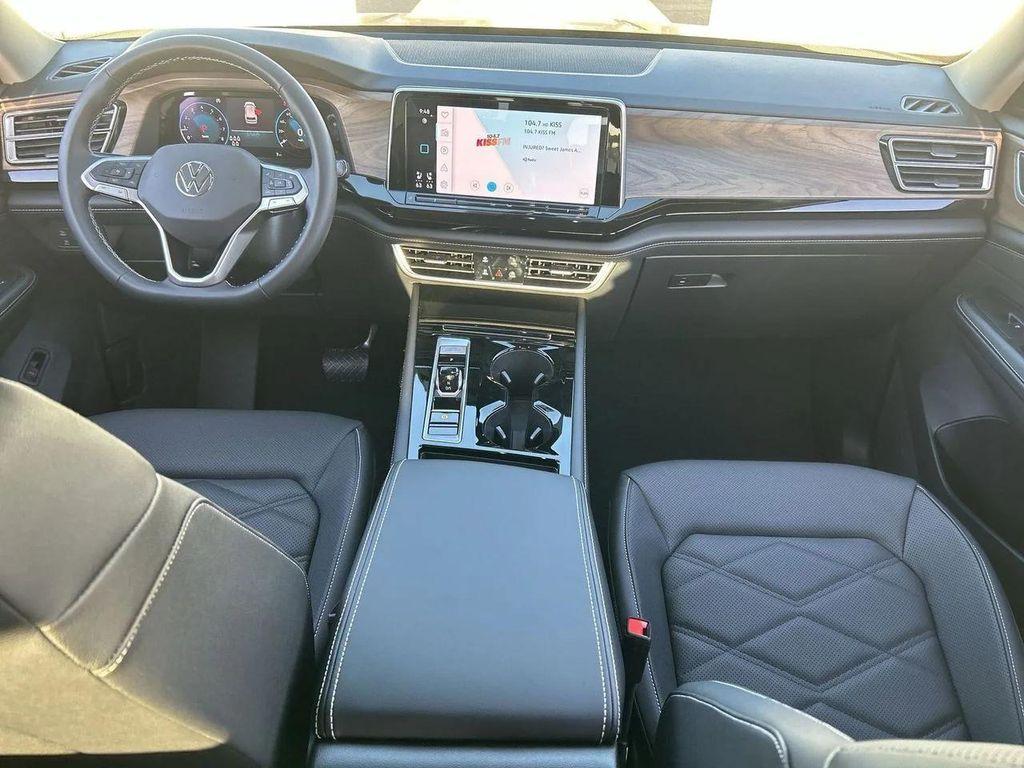 new 2026 Volkswagen Atlas car, priced at $44,906