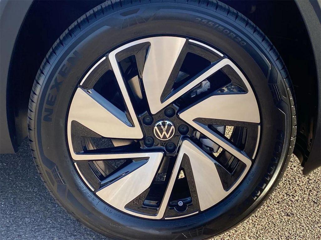 new 2026 Volkswagen Atlas car, priced at $43,075