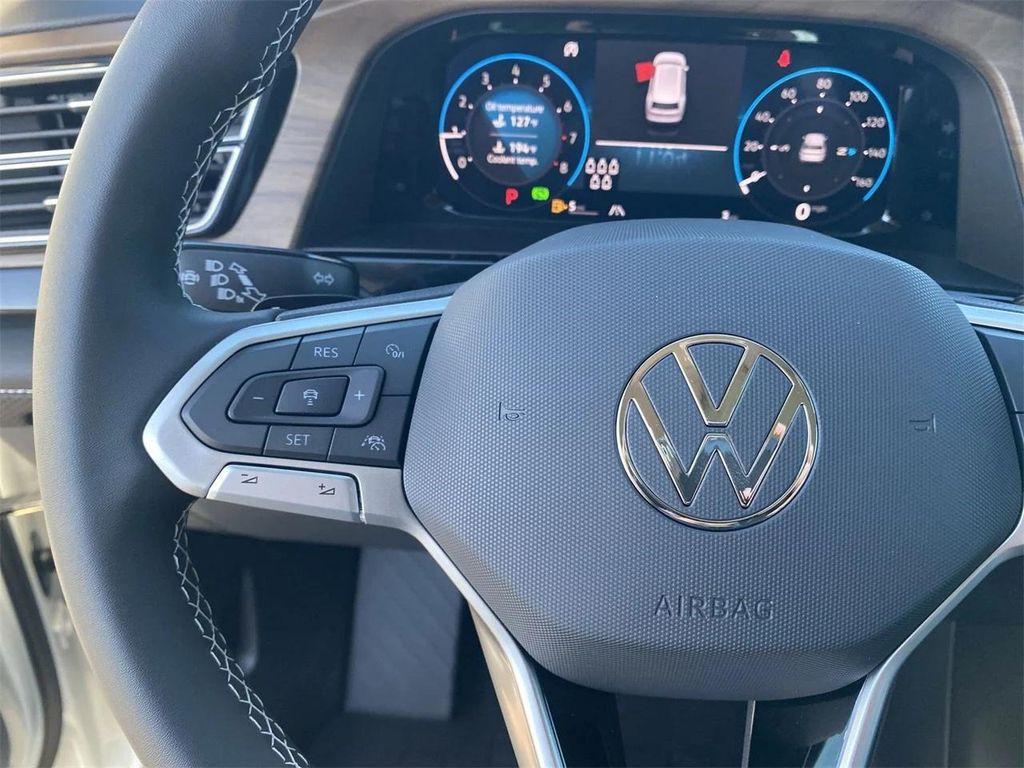 new 2026 Volkswagen Atlas car, priced at $43,075