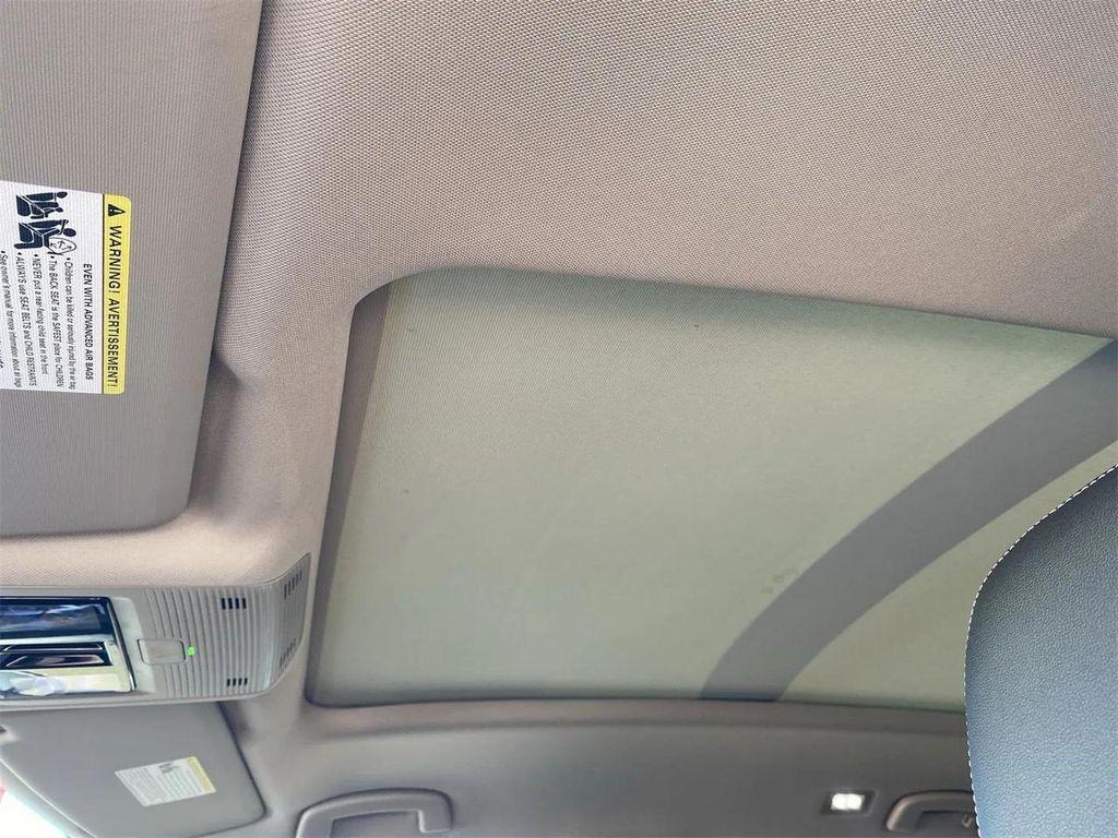 new 2026 Volkswagen Atlas car, priced at $43,075