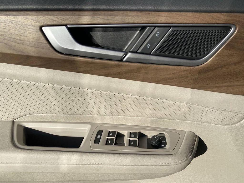 new 2026 Volkswagen Atlas car, priced at $45,468