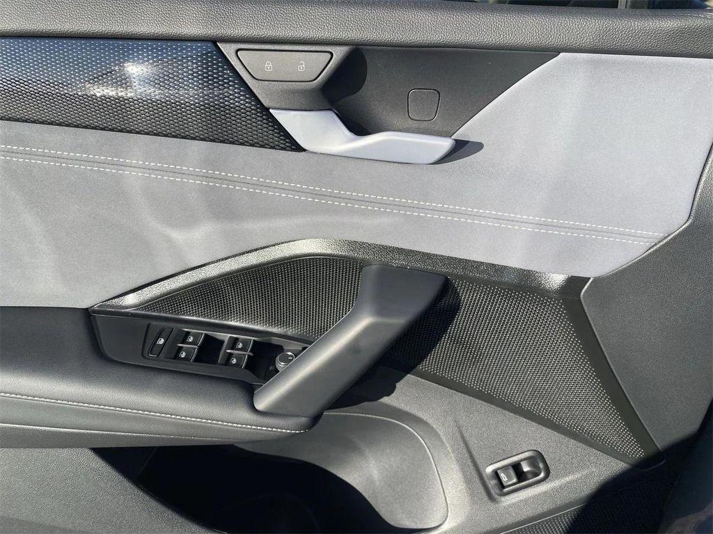 new 2026 Volkswagen Tiguan car, priced at $39,102