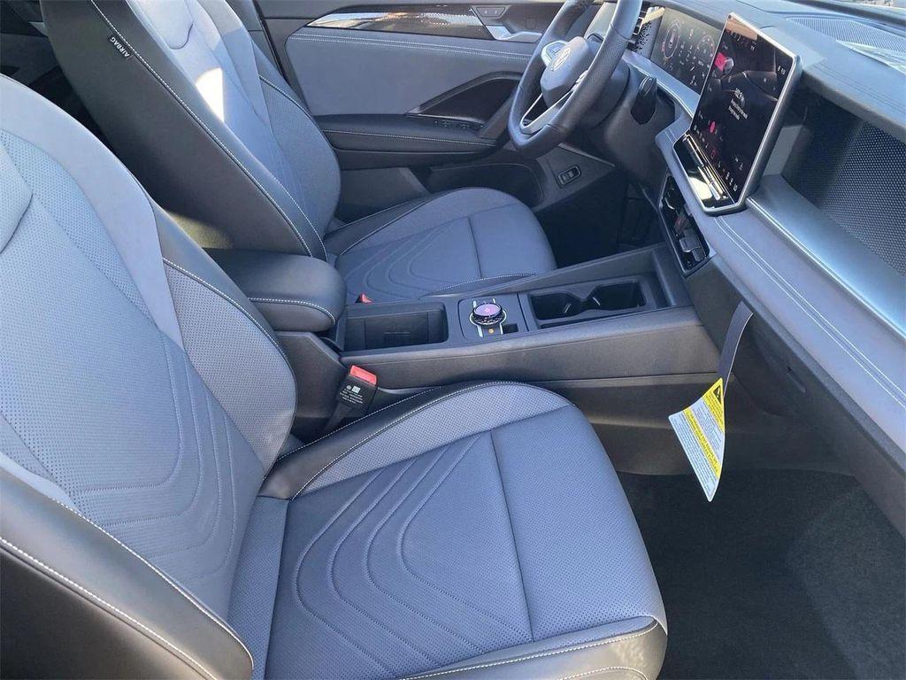 new 2026 Volkswagen Tiguan car, priced at $39,102