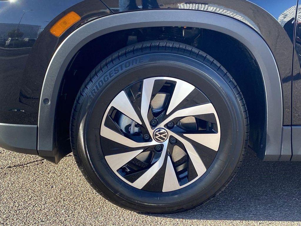 new 2026 Volkswagen Tiguan car, priced at $30,622