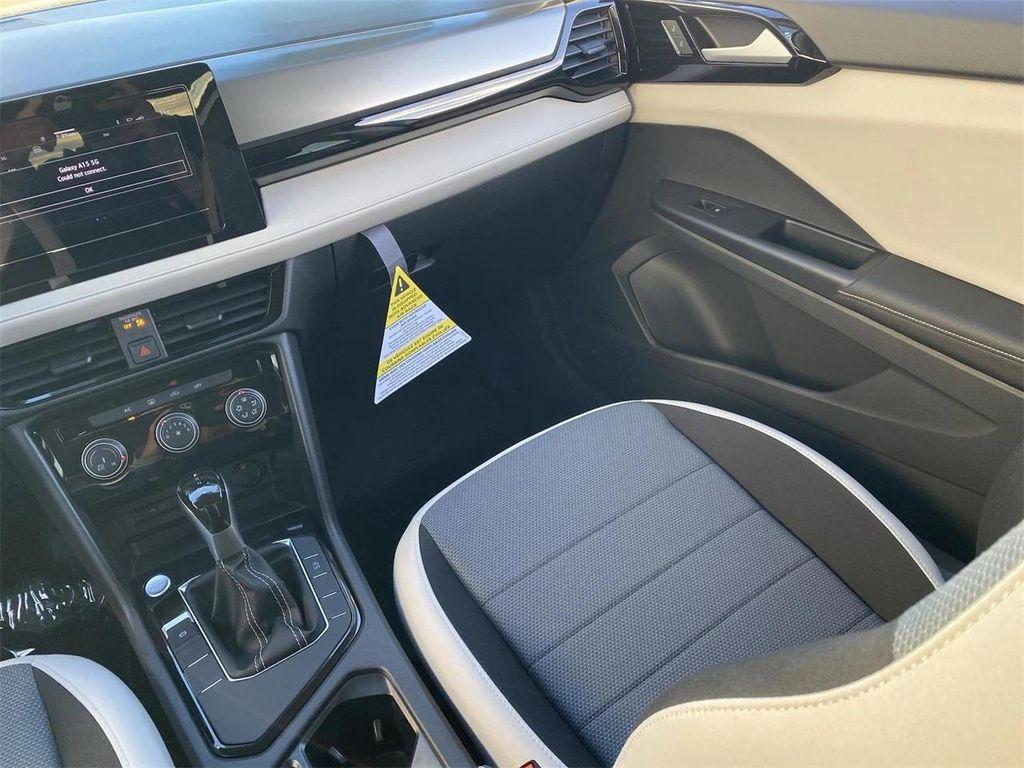 new 2026 Volkswagen Taos car, priced at $27,906