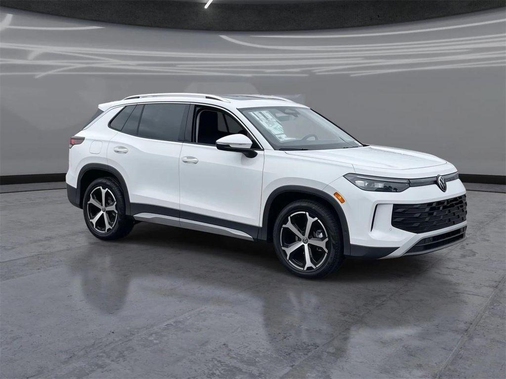 new 2026 Volkswagen Tiguan car, priced at $35,687