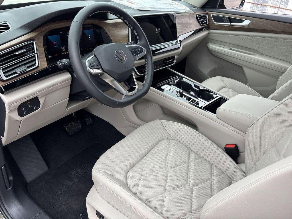 new 2026 Volkswagen Atlas car, priced at $45,538